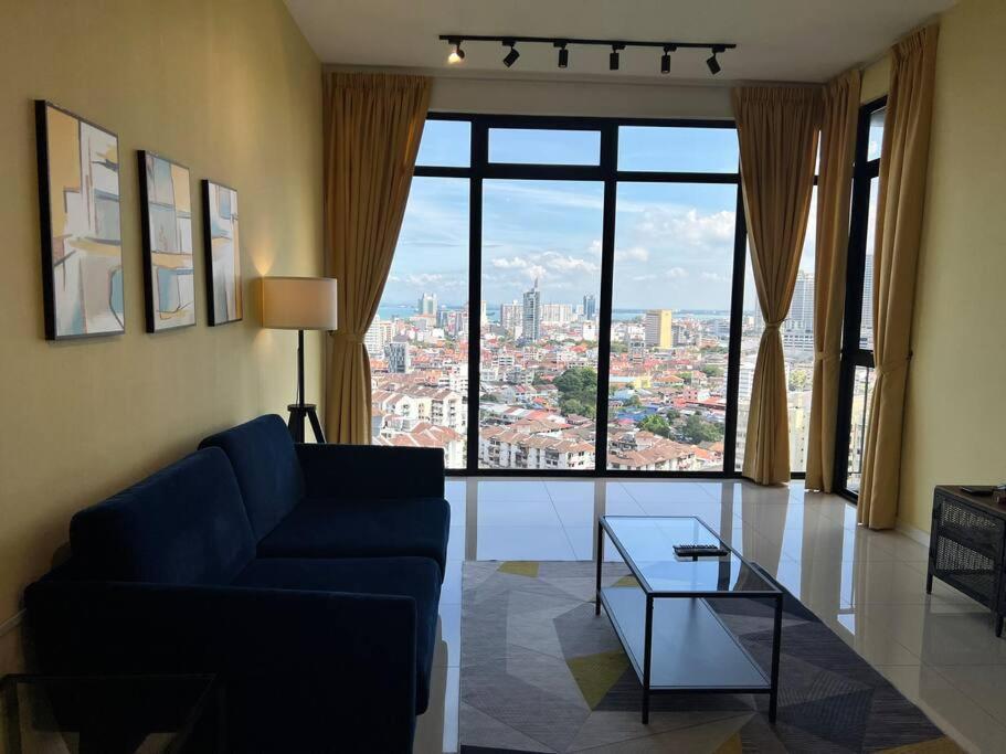 Apartment Seaview 2br Infinity Pool & Easyaccess To Town 201 George Town