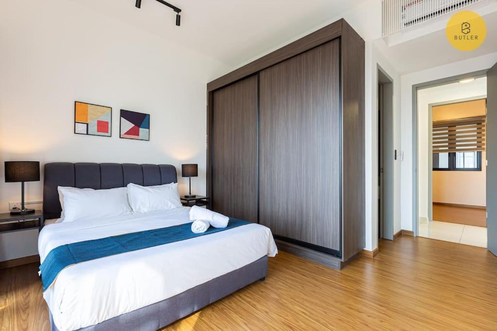 Seaview 2br Infinity Pool & Easyaccess To Town 201 George Town